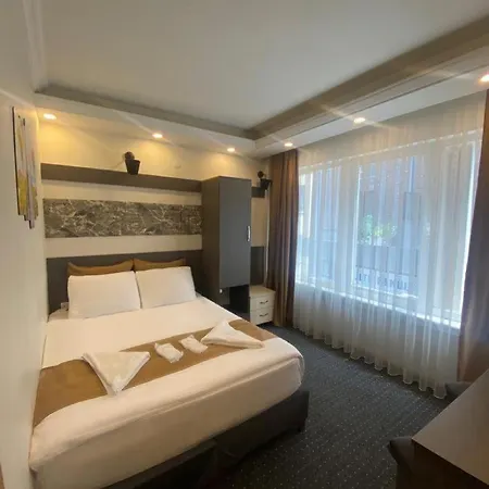 Moonlight Taksim Hotel *