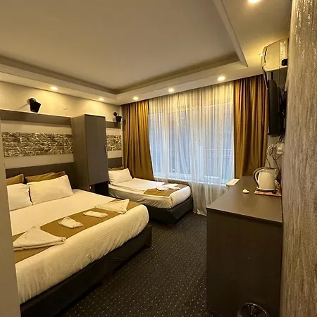 Moonlight Taksim فندق *